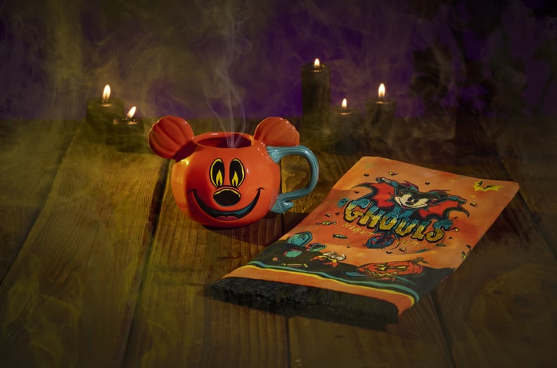 Mickey Mouse and Friends Halloween Jack-o'-Lantern Mug and Kitchen Towel