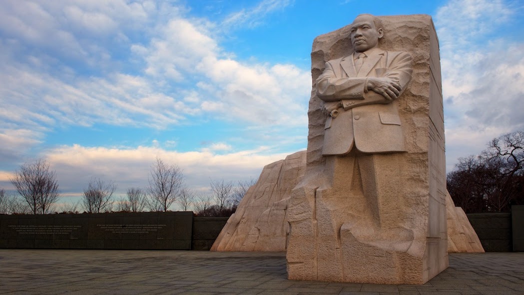 Dr.+Martin+Luther+King+Memorial.jpg